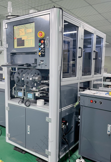 Máy dán nhãn tự động